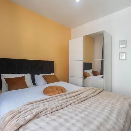 Gasthuis De Luxe Sdb Wc Prives