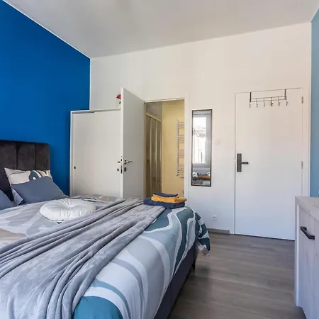 De Luxe Sdb Wc Privés 3* Liegi